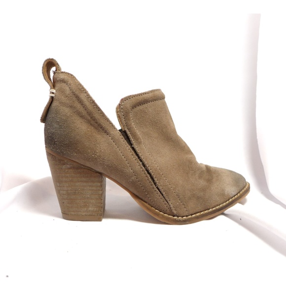 jeffrey campbell vanhook bootie